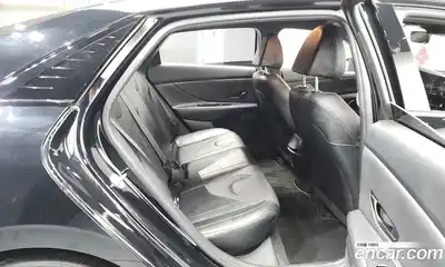 Hyundai Avante 2021 1.6 Автомат в Москве № 47986, миниатюра 8