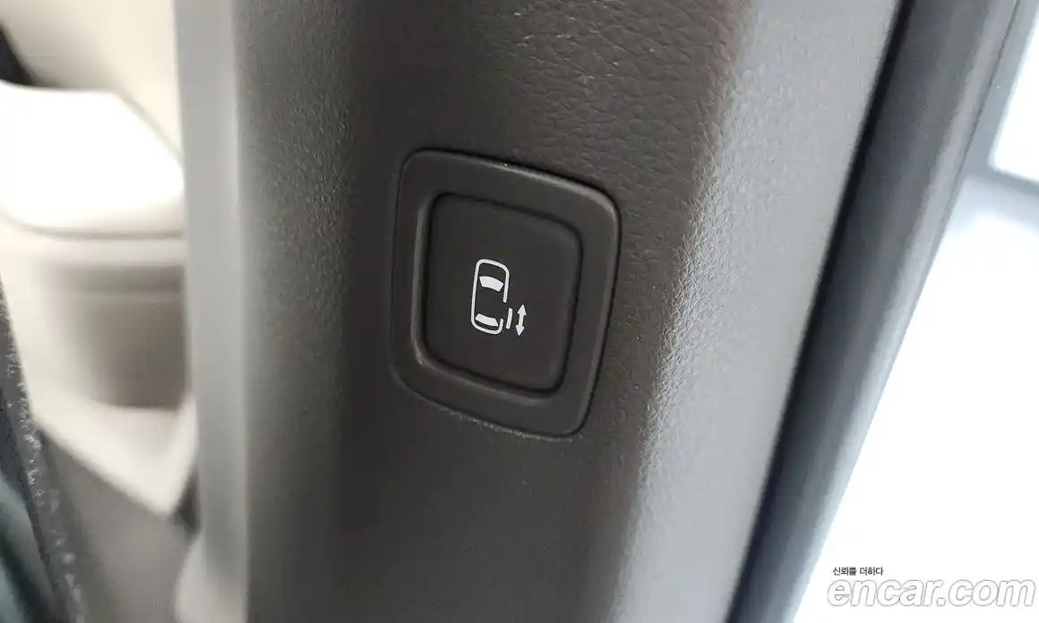 Kia Canival 2023 2.2 Автомат в Москве № 55138, фото 13