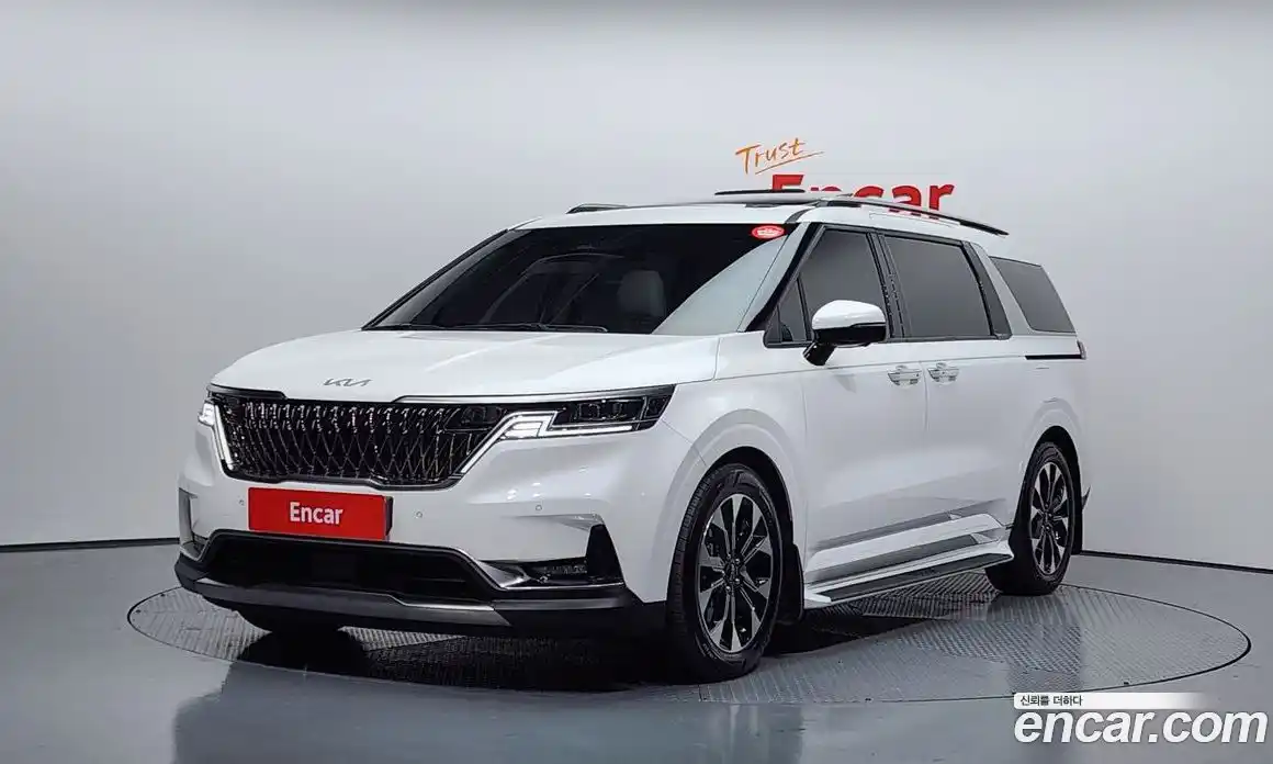 Kia Canival 2023 2.2 Автомат в Москве № 55138, фото 5