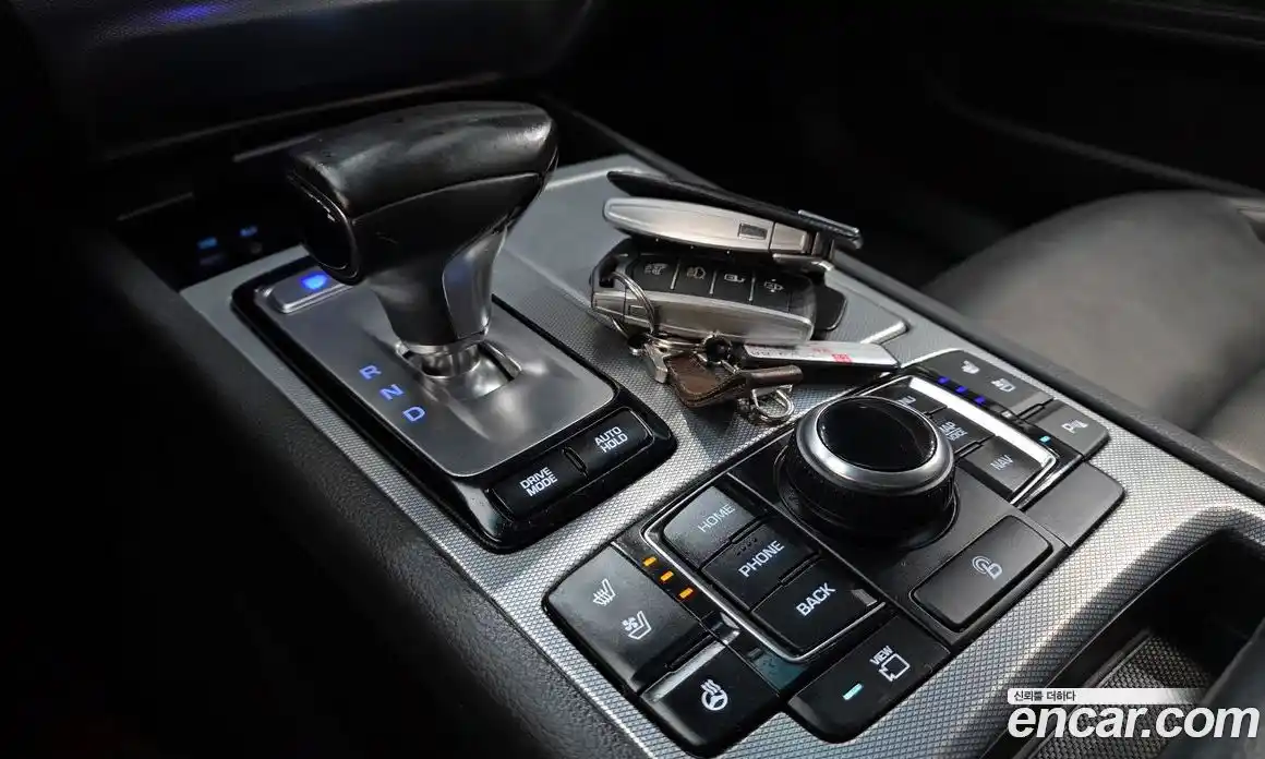 Genesis G80 2017 3.3 Автомат в Москве № 59486, фото 1