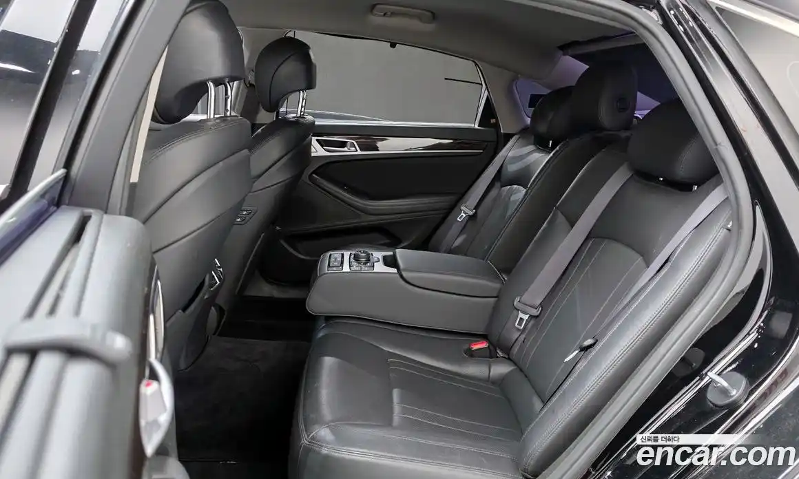 Genesis G80 2017 3.3 Автомат в Москве № 59486, фото 14