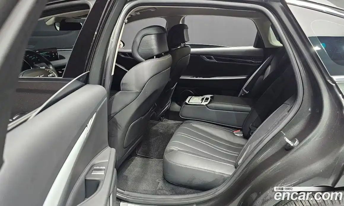 Genesis G80 2024 2.5 Автомат в Москве № 80105, фото 1