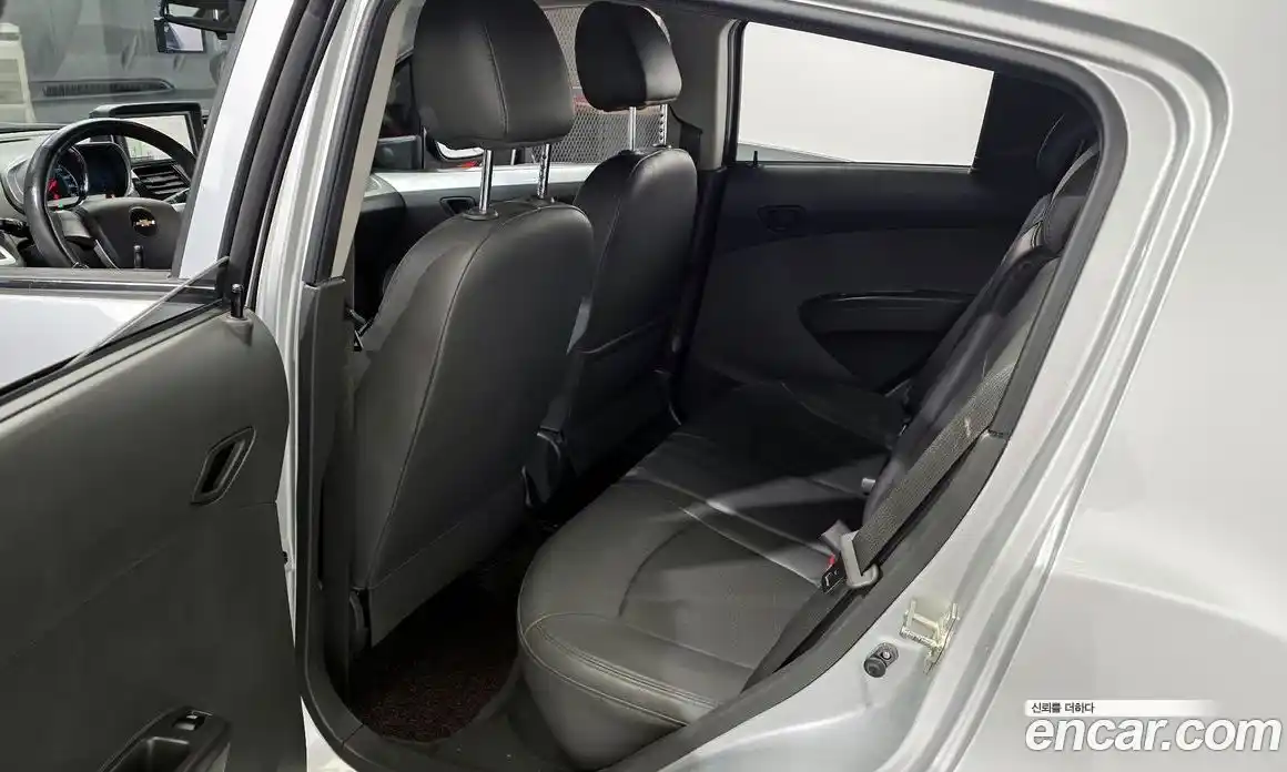 Chevrolet Spark 2014 1.0 Автомат в Москве № 102690, фото 15