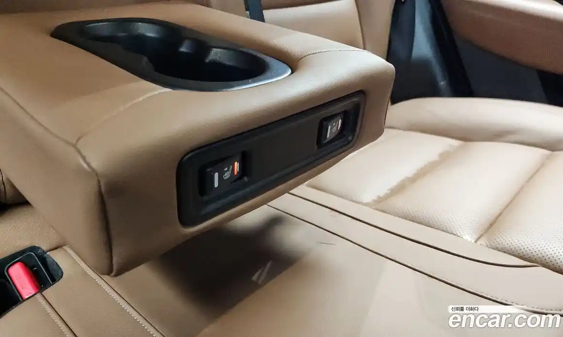 Renault QM6 2022 2.0 Автомат в Москве № 106455, фото 16