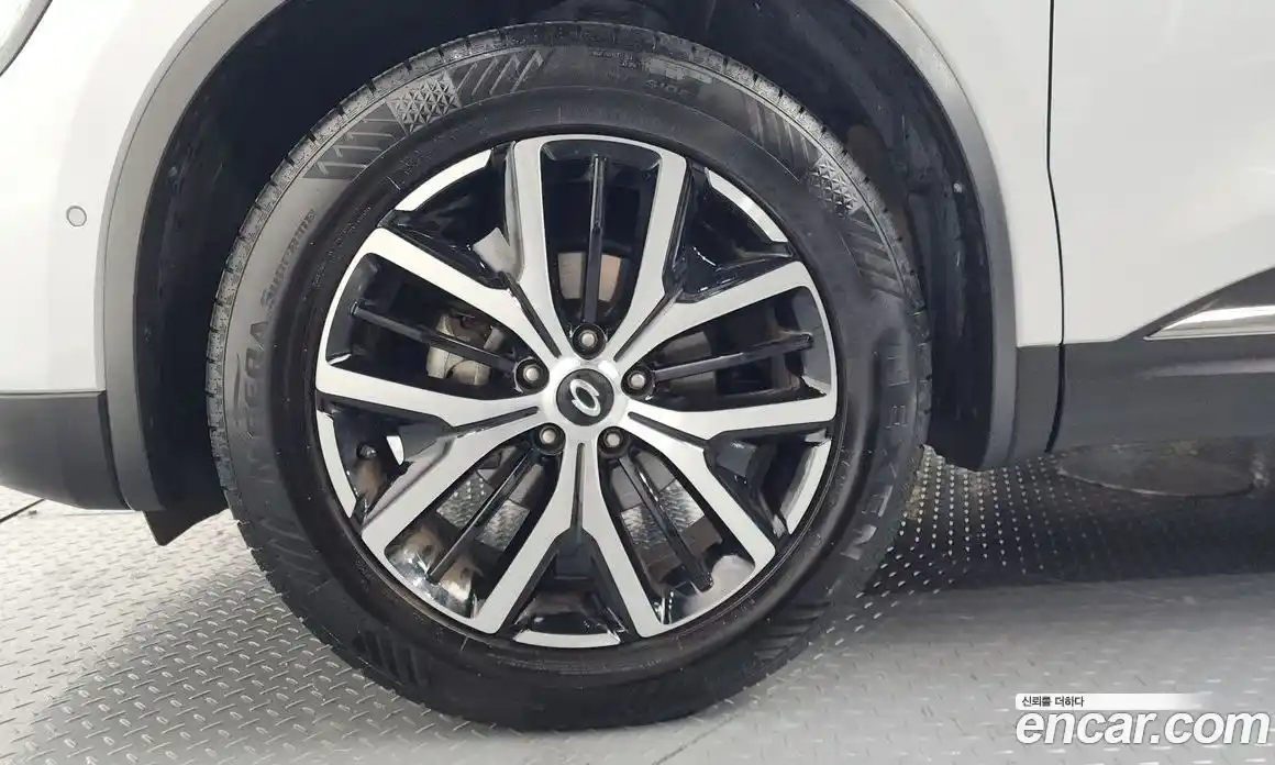 Renault QM6 2022 2.0 Автомат в Москве № 106455, фото 18