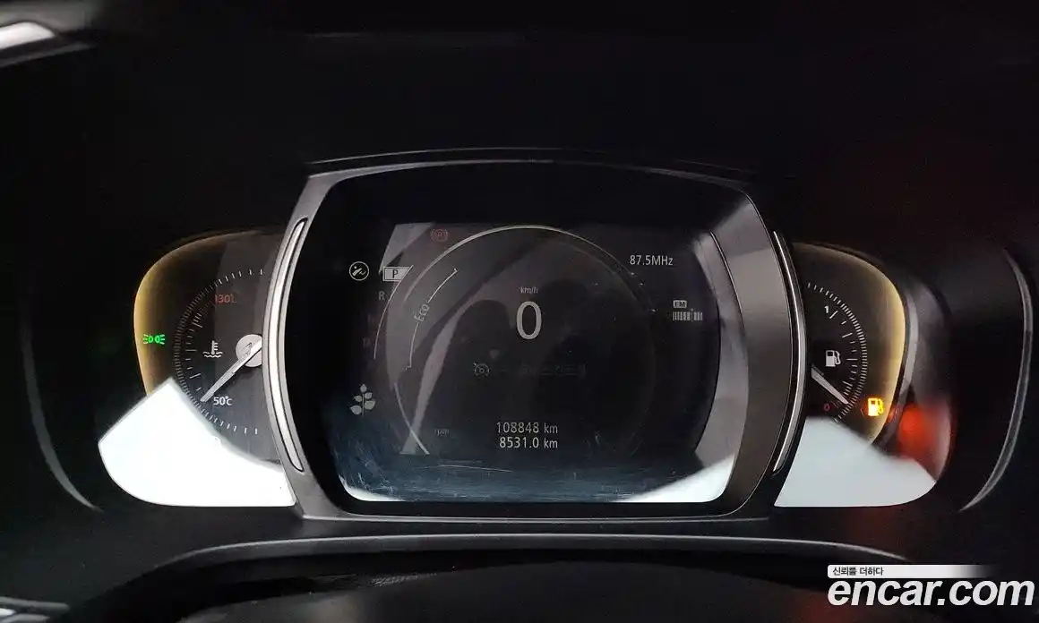 Renault QM6 2022 2.0 Автомат в Москве № 106455, фото 20