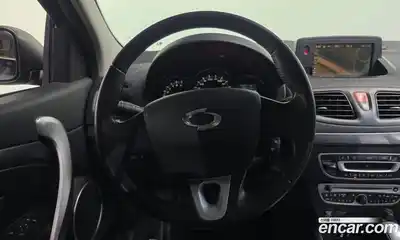 Renault SM3 2010 1.6 Автомат в Москве № 107488, миниатюра 7