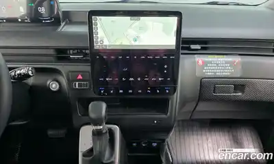 Hyundai Staria, 2025