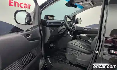 Hyundai Staria 2025 2.2 Автомат в Москве № 109227, миниатюра 4