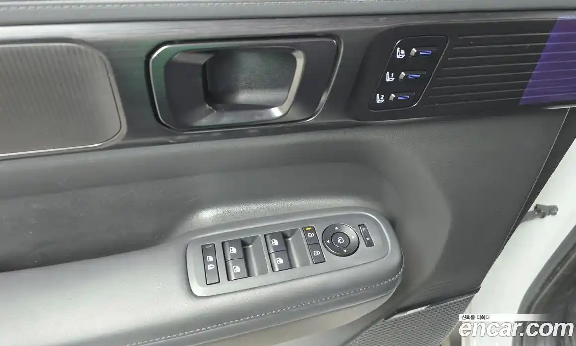 Hyundai Santa Fe 2024 1.6 Автомат в Москве № 113266, фото 7