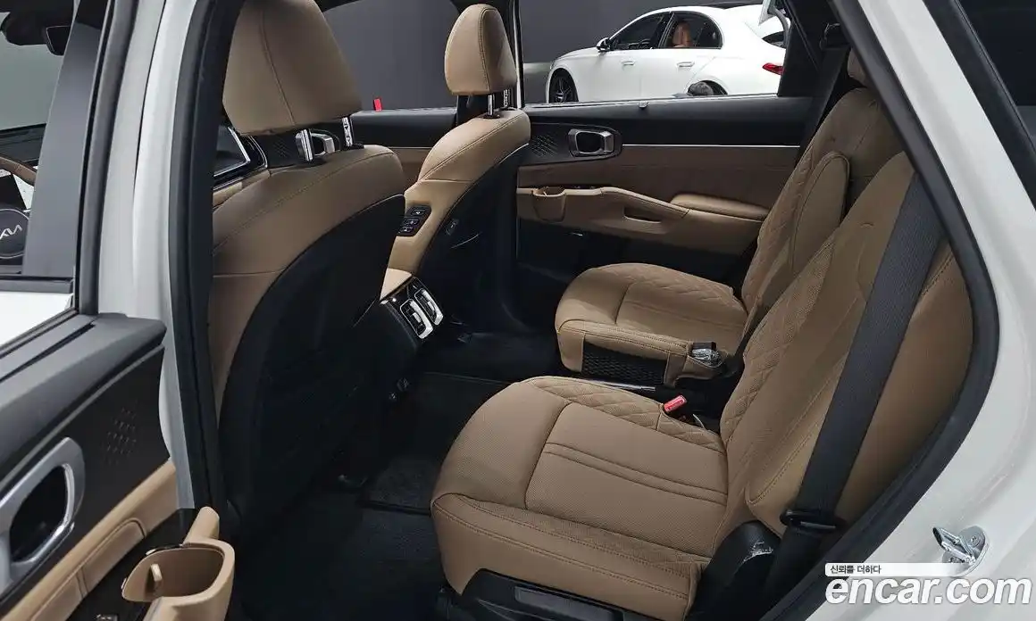 Kia Sorento 2024 1.6 Автомат в Москве № 114718, фото 7