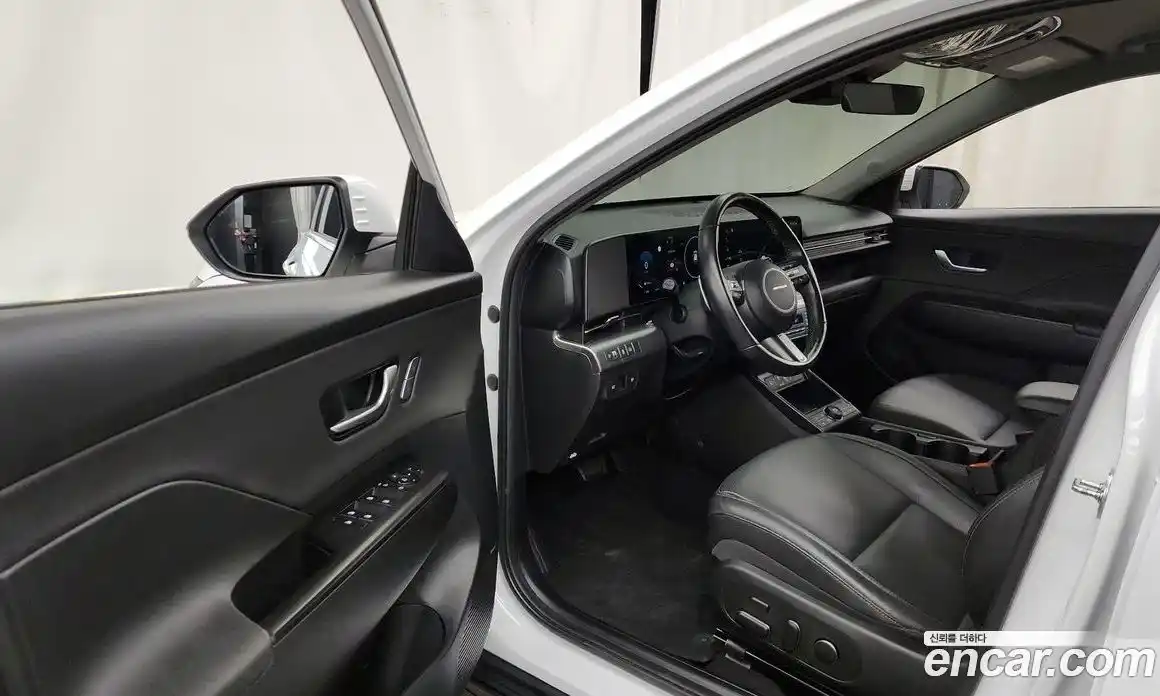 Hyundai Kona 2024 1.6 Автомат в Москве № 115833, фото 4