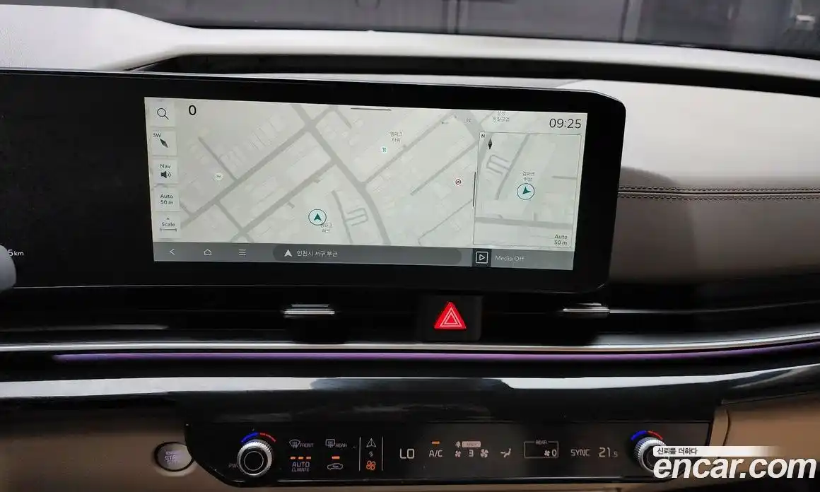 Kia Canival 2025 2.2 Автомат в Москве № 120100, фото 14