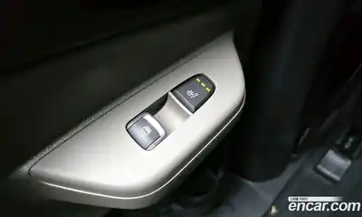 Kia Canival 2024 2.2 Автомат в Москве № 120392, миниатюра 10