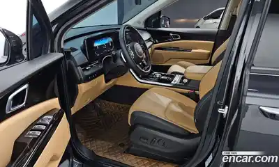 Kia Canival 2023 3.5 Автомат в Москве № 121184, миниатюра 12