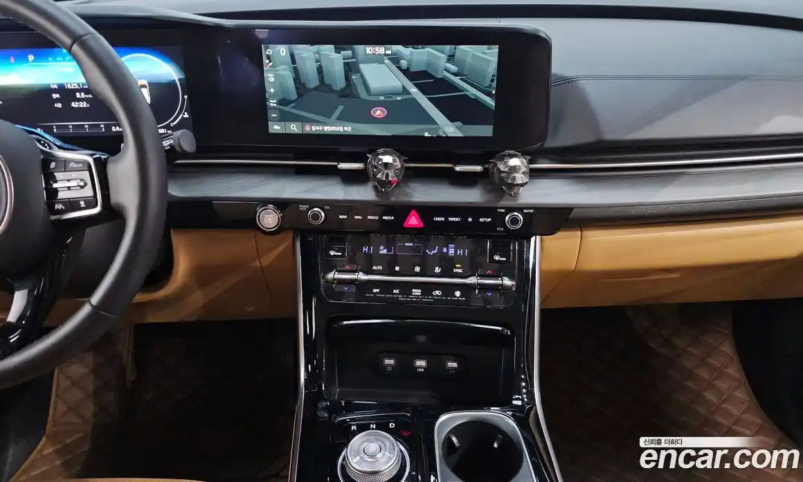 Kia Canival 2023 3.5 Автомат в Москве № 121184, фото 18