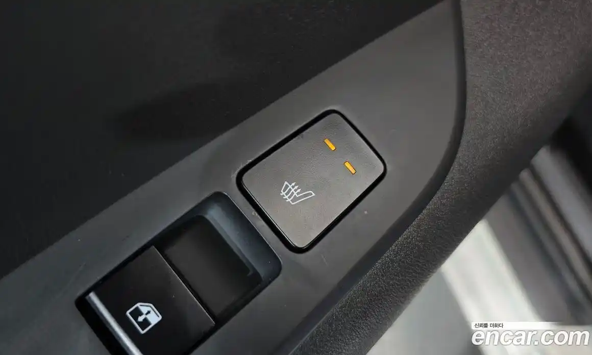 Kia Niro 2022 1.6 Автомат в Москве № 121864, фото 18