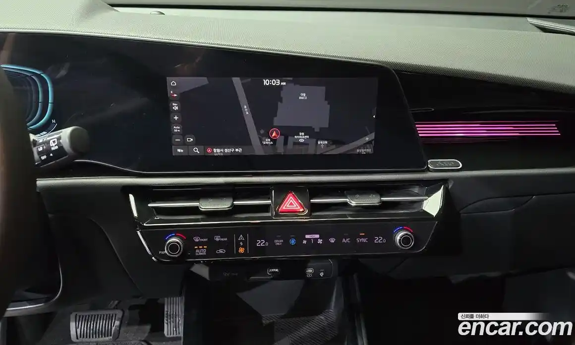 Kia Niro 2022 1.6 Автомат в Москве № 121864, фото 9