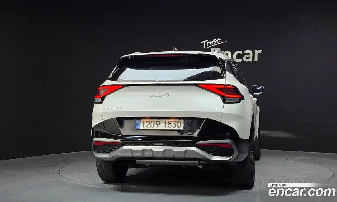 Kia Sportage 2022 1.6 Автомат в Москве № 121959, фото 4