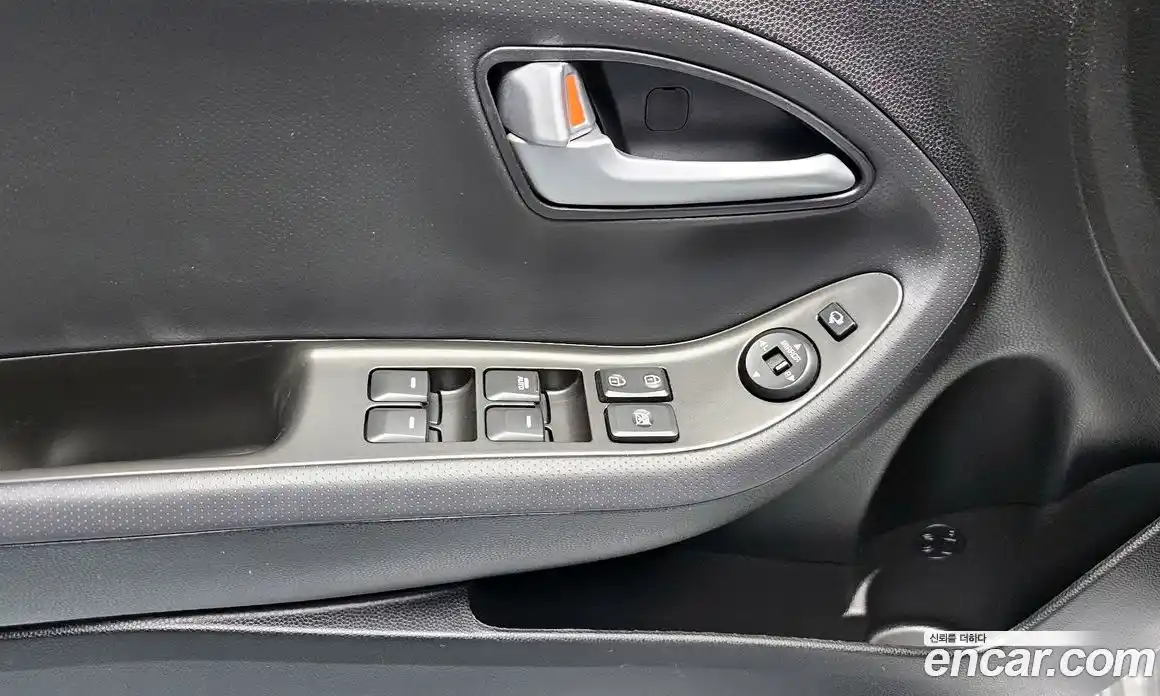 Kia Morning 2016 1.0 Автомат в Москве № 124174, фото 14