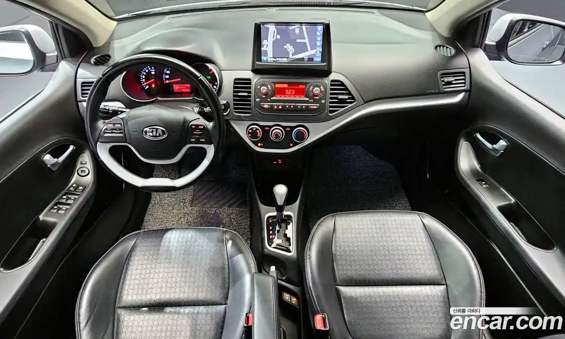 Kia Morning 2016 1.0 Автомат в Москве № 124174, фото 19