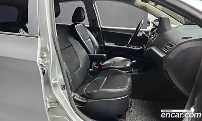 Kia Morning 2016 1.0 Автомат в Москве № 124174, миниатюра 10