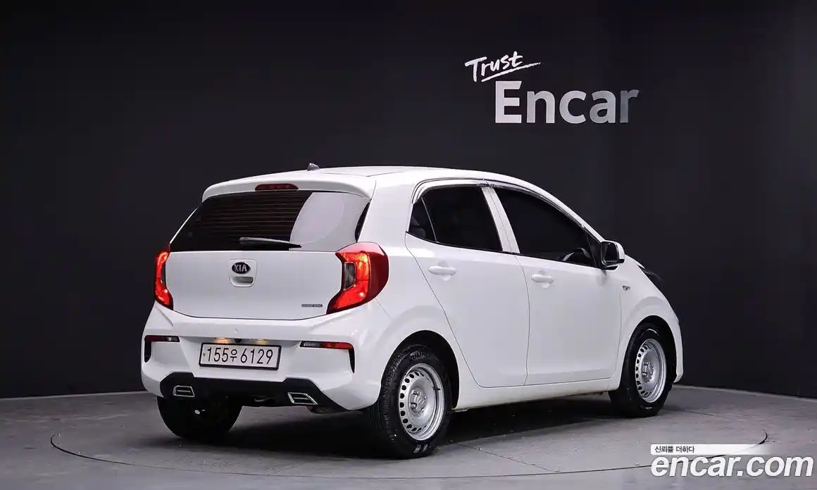 Kia Morning 2021 1.0 Автомат в Москве № 12483, фото 20