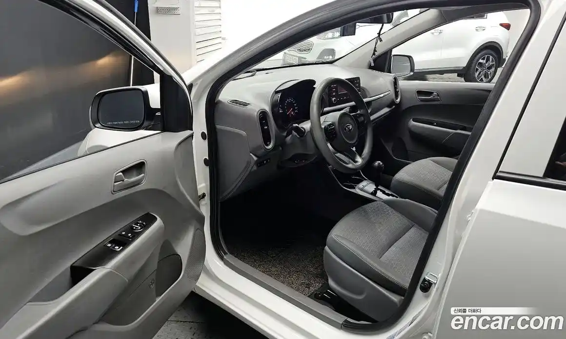 Kia Morning 2021 1.0 Автомат в Москве № 12483, фото 4