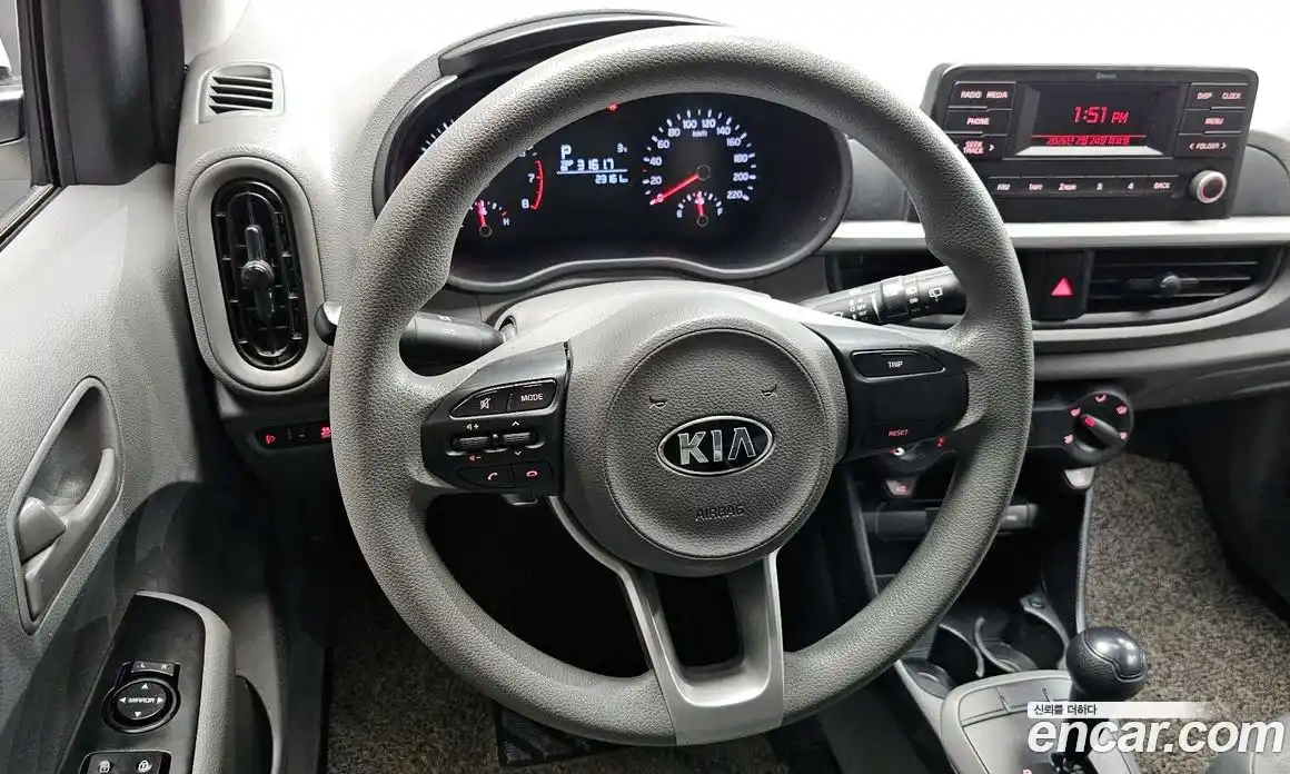 Kia Morning 2021 1.0 Автомат в Москве № 12483, фото 8