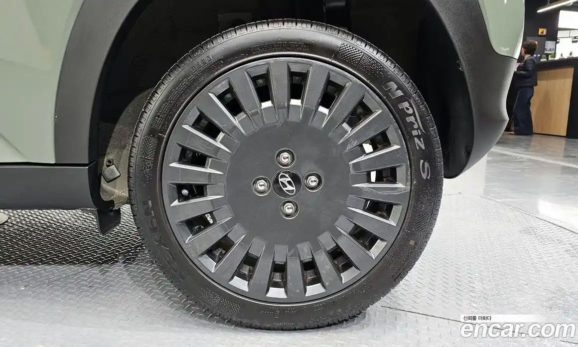 Hyundai Casper 2022 1.0 Автомат в Москве № 124970, фото 16