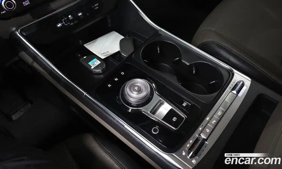 Kia Canival 2025 1.6 Автомат в Москве № 128233, фото 6