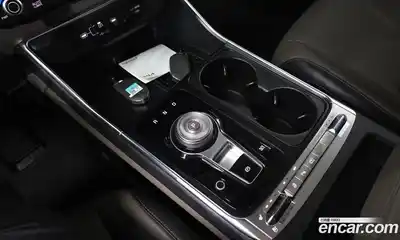 Kia Canival 2025 1.6 Автомат в Москве № 128233, миниатюра 6