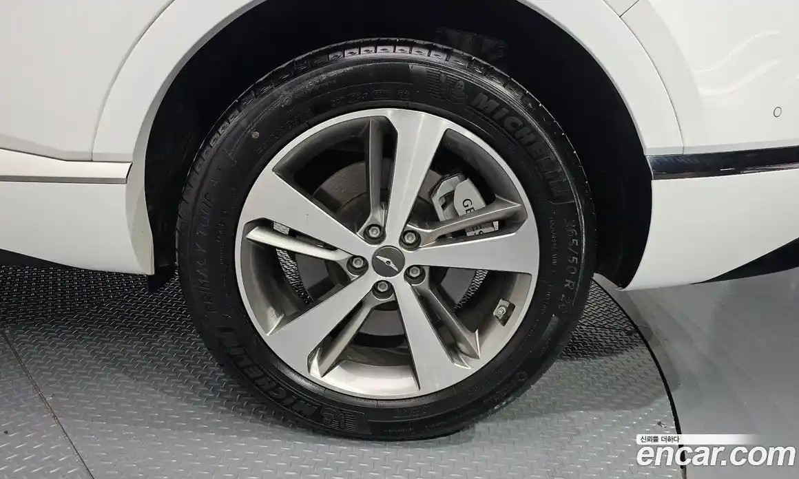 Genesis GV80 2023 2.5 Автомат в Москве № 12946, фото 14