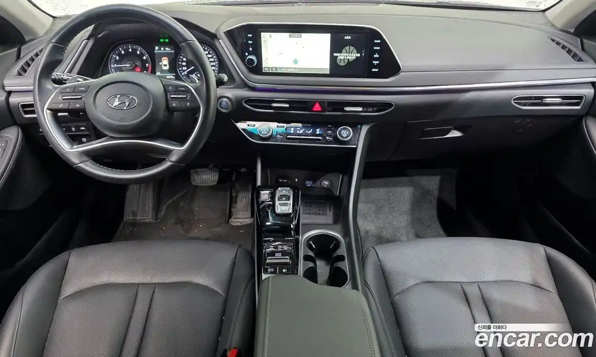 Hyundai Sonata 2022 2.0 Автомат в Москве № 130574, фото 19