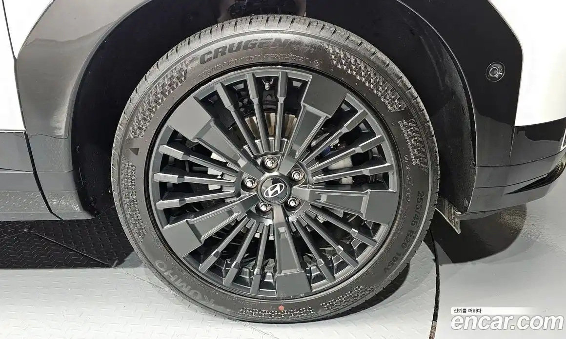 Hyundai Santa Fe 2024 1.6 Автомат в Москве № 130876, фото 9