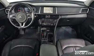 Kia K5, 2017