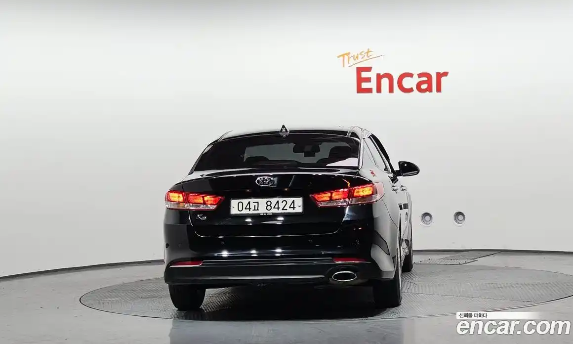 Kia K5 2017 2.0 Автомат в Москве № 131636, фото 10