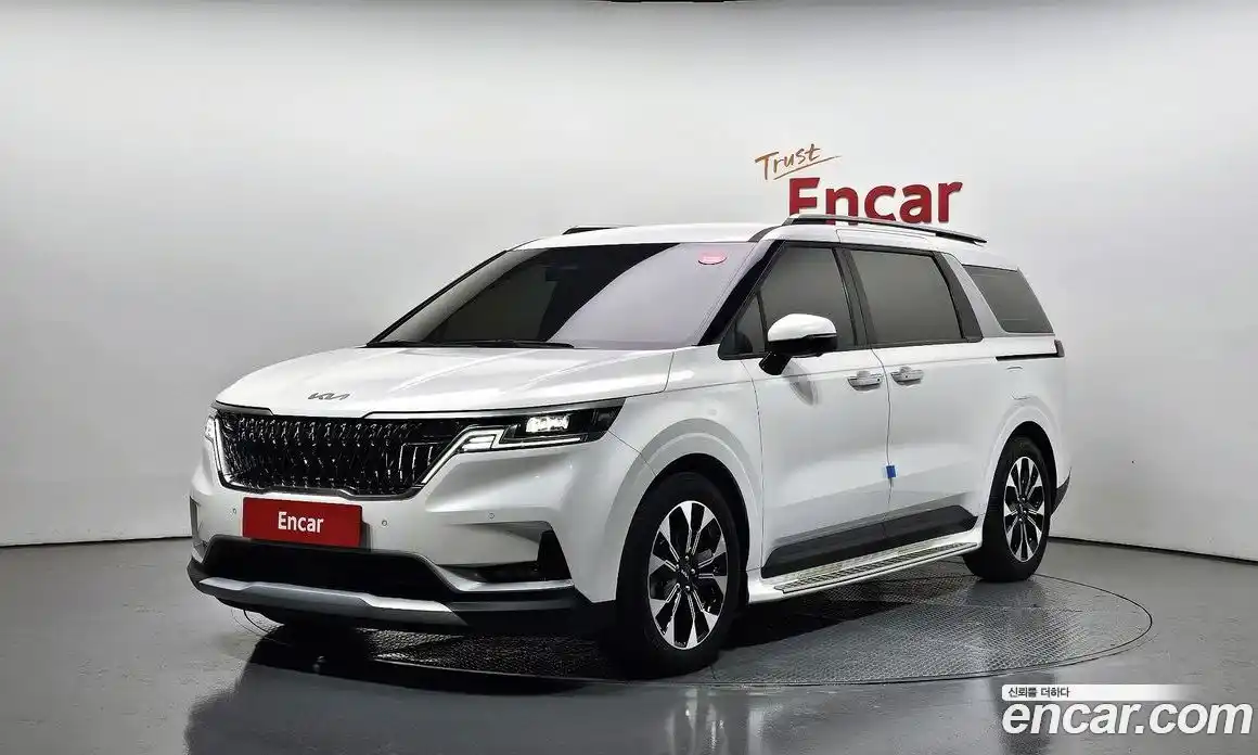 Kia Canival 2021 3.5 Автомат в Москве № 132278, фото 4