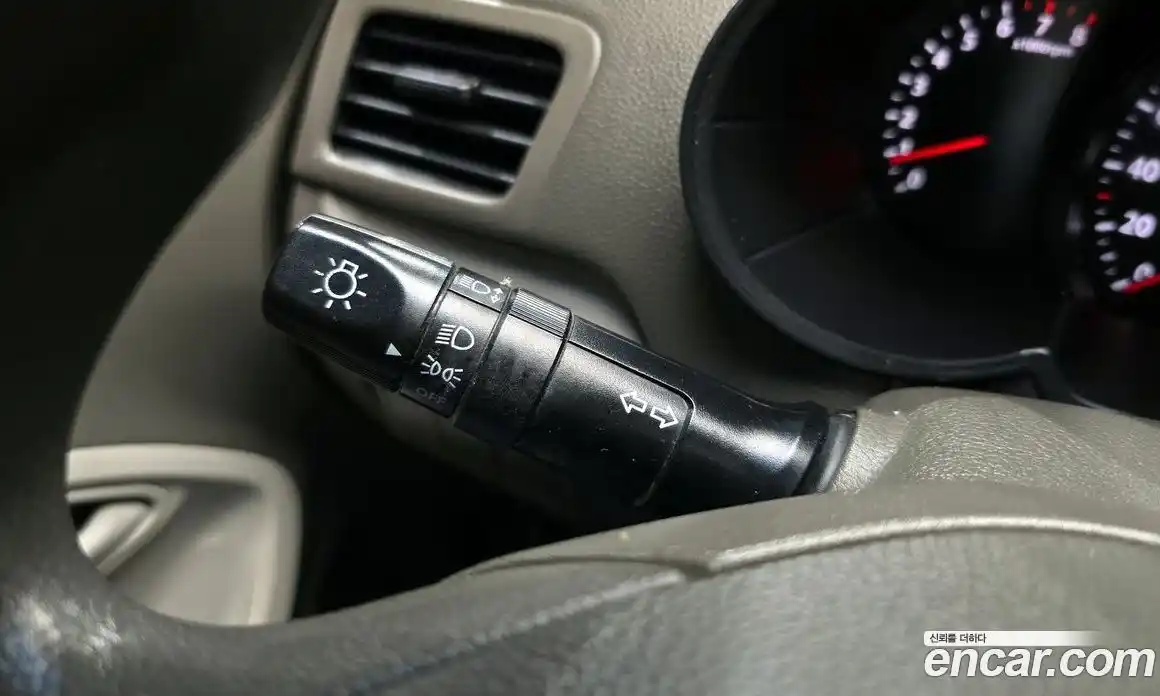 Kia Morning 2012 1.0 Автомат в Москве № 132283, фото 16