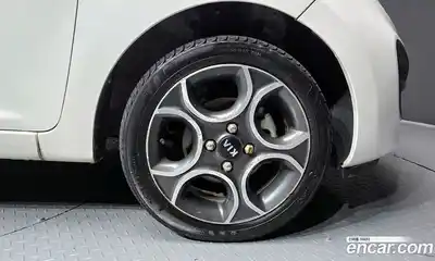 Kia Morning 2012 1.0 Автомат в Москве № 132283, миниатюра 3