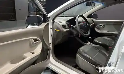 Kia Morning 2012 1.0 Автомат в Москве № 132283, миниатюра 4