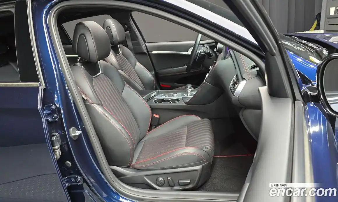 Genesis G70 2018 2.0 Автомат в Москве № 13291, фото 13