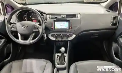 Kia Pride 2015 1.4 Автомат в Москве № 133825, миниатюра 11