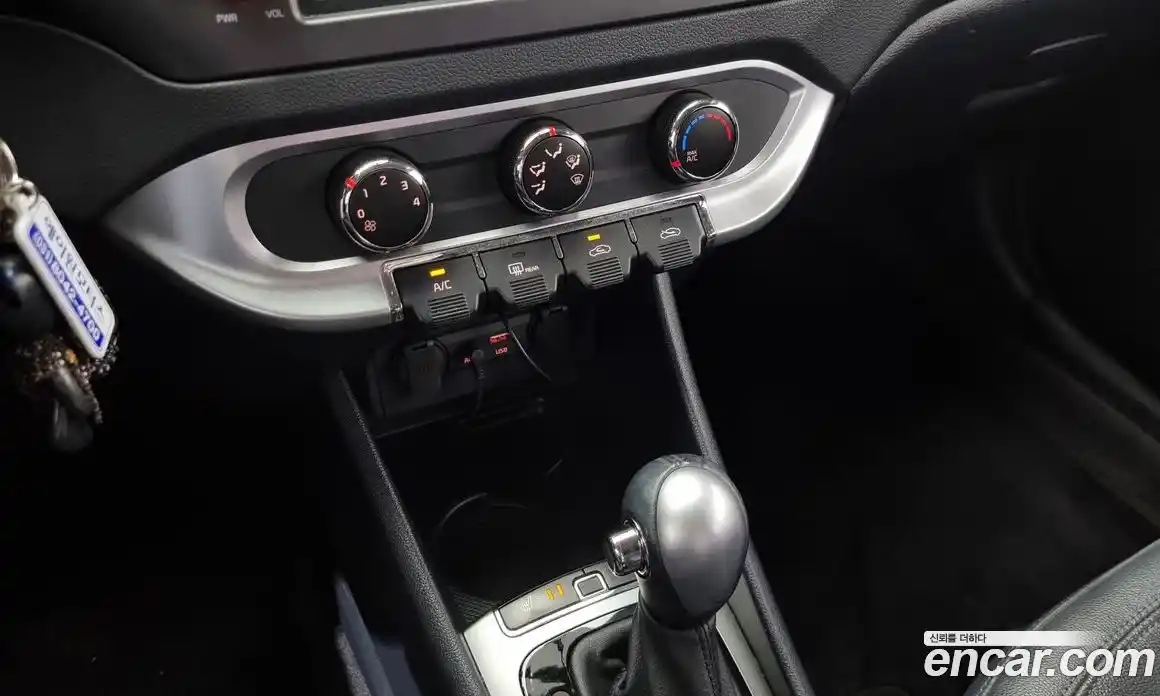 Kia Pride 2015 1.4 Автомат в Москве № 133825, фото 16