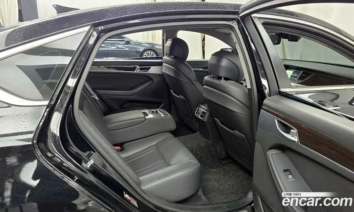 Genesis G80 2017 3.3 Автомат в Москве № 135698, фото 10