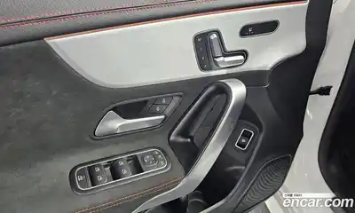 Mercedes-Benz CLA-Class 2022 2.0 Автомат в Москве № 137060, миниатюра 11