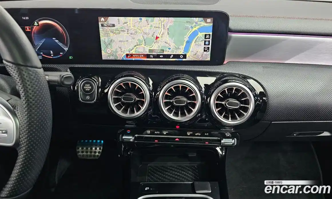 Mercedes-Benz CLA-Class 2022 2.0 Автомат в Москве № 137060, фото 16