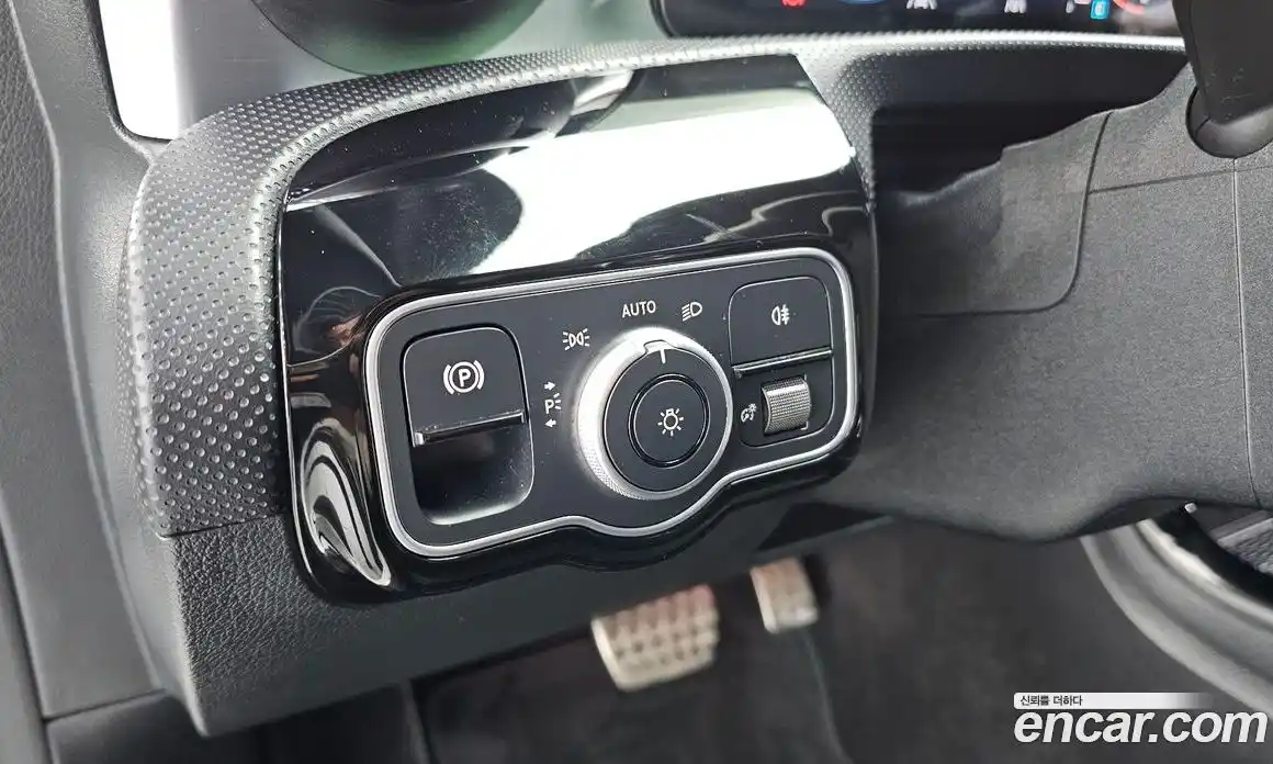 Mercedes-Benz CLA-Class 2022 2.0 Автомат в Москве № 137060, фото 18