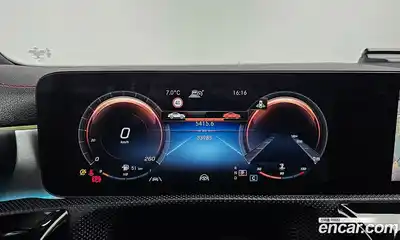 Mercedes-Benz CLA-Class 2022 2.0 Автомат в Москве № 137060, миниатюра 3