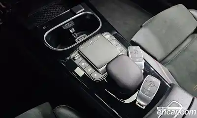 Mercedes-Benz CLA-Class 2022 2.0 Автомат в Москве № 137060, миниатюра 4